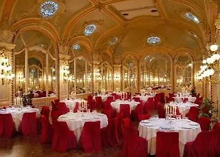 Kyriad Centre 3* Reims